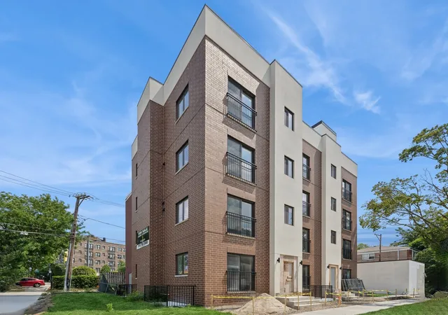 6755-n-hermitage-ave-3-chicago-il-60626/hzid_7f6c946a