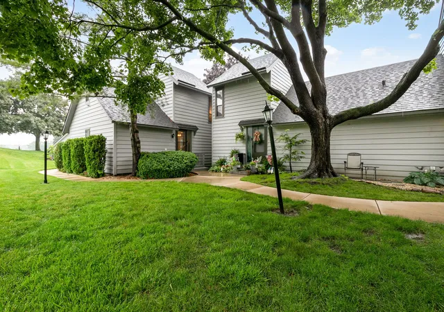 736-glen-wy-736-gurnee-il-60031/hzid_a8c1a464
