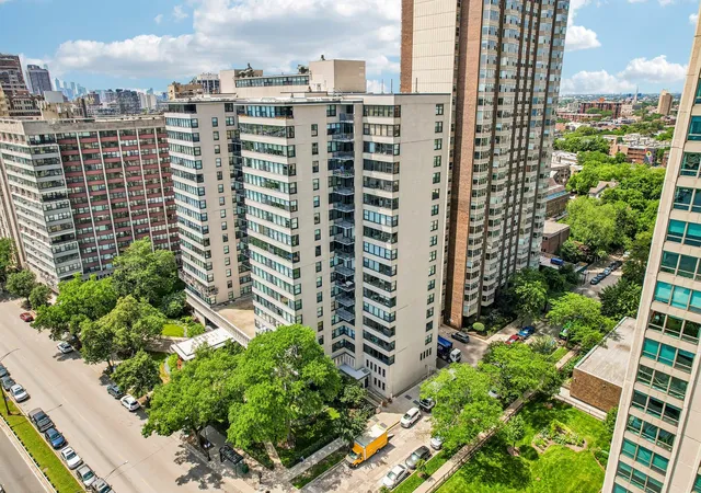 3440-n-lake-shore-dr-12b-chicago-il-60657/hzid_e8ddbd70