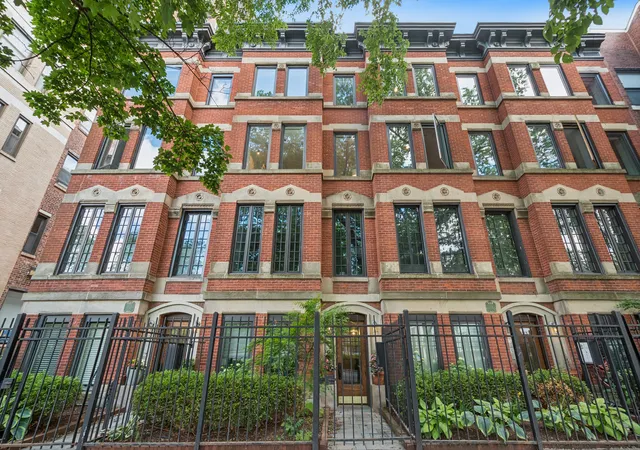 317-w-webster-ave-2-chicago-il-60614/hzid_3d2c18f3