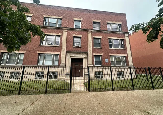 4354-w-washington-blvd-301-chicago-il-60624/hzid_674a4928