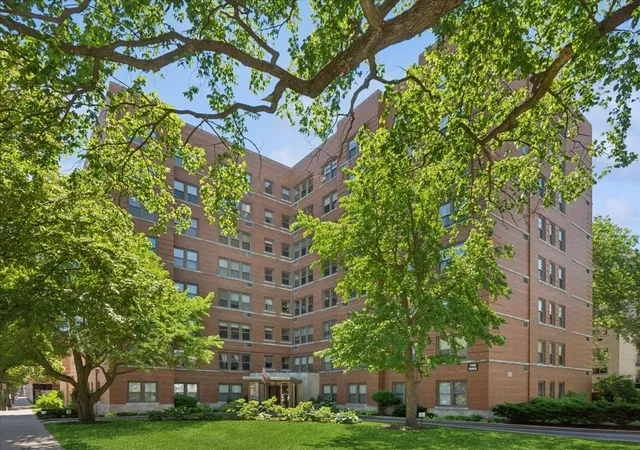 1585-ridge-ave-309-evanston-il-60201/hzid_8fc9cb3c