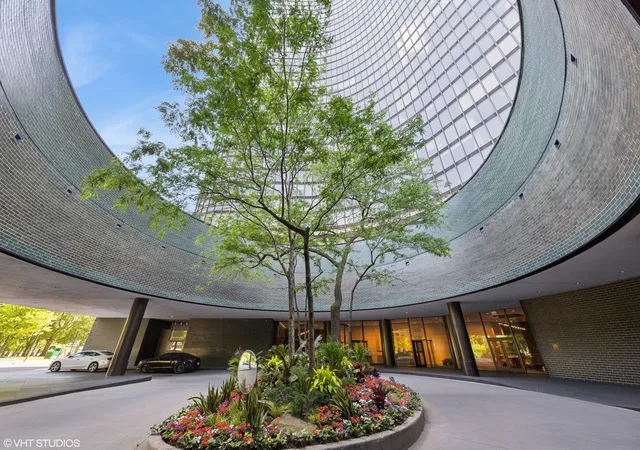 505-n-lake-shore-dr-6206-chicago-il-60611/hzid_b12dafde