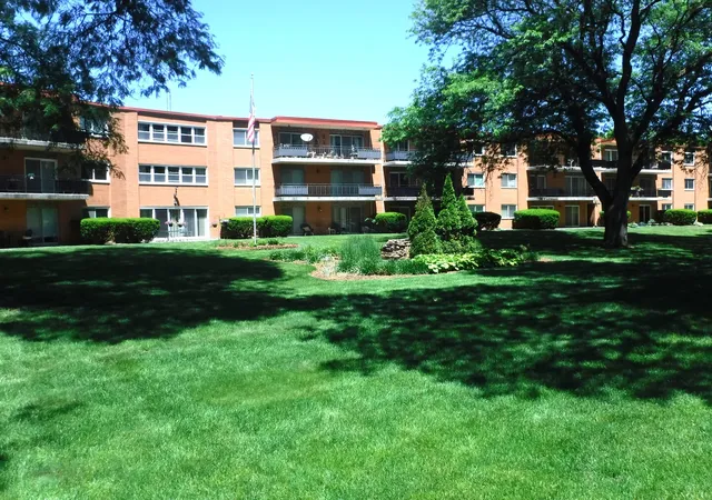 940-holbrook-rd-1a-homewood-il-60430/hzid_22c980d1