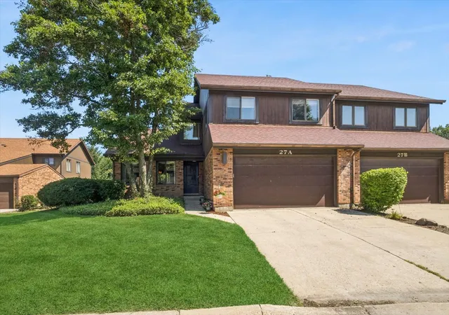 27-creekside-cir-a-elgin-il-60123/hzid_78f0f324