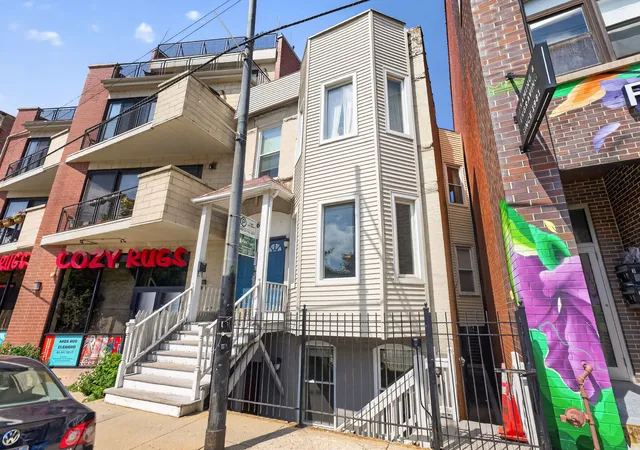 1629-n-clybourn-ave-g-chicago-il-60614/hzid_a63127fe