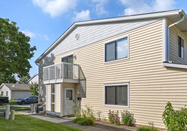 717-whitesail-dr-717-schaumburg-il-60194/hzid_ac2c8dfa