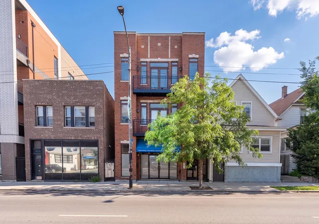 5114-n-western-ave-3-chicago-il-60625/hzid_21952a99