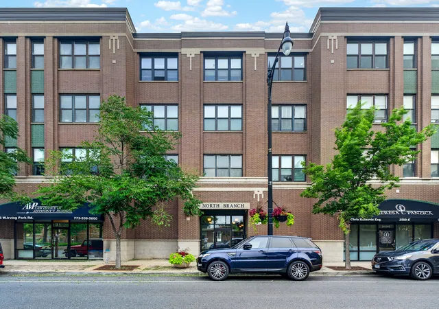 2510-w-irving-park-rd-401-chicago-il-60618/hzid_836cc419