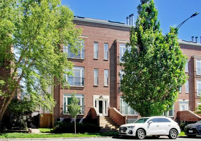 1732-w-diversey-pkwy-2w-chicago-il-60614/hzid_11113893