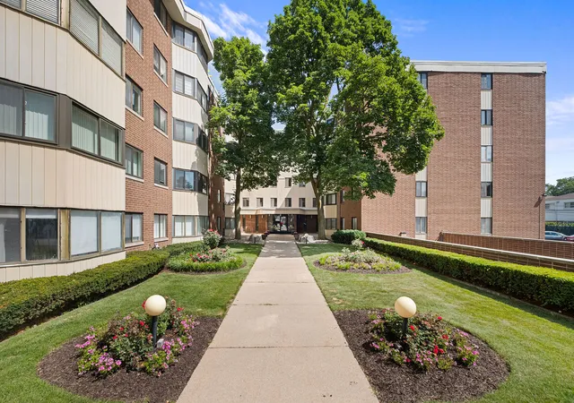 5500-lincoln-ave-504w-morton-grove-il-60053/hzid_cf0930b6