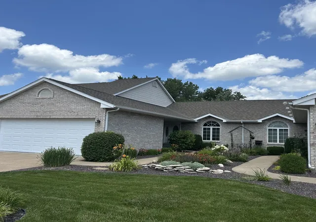 2626-kings-pointe-se-dr-2626-quincy-il-62305/hzid_d4920295