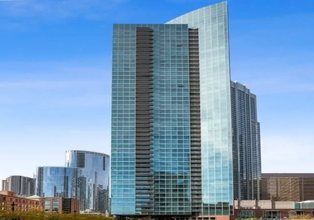 505-n-mcclurg-ct-3704-chicago-il-60611/hzid_a07ffe6c
