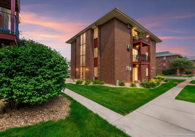 15816-terrace-dr-3w-oak-forest-il-60452/hzid_dd823768