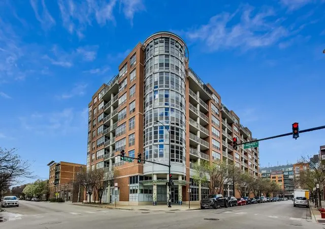 1200-w-monroe-st-607-chicago-il-60607/hzid_6160b0ad
