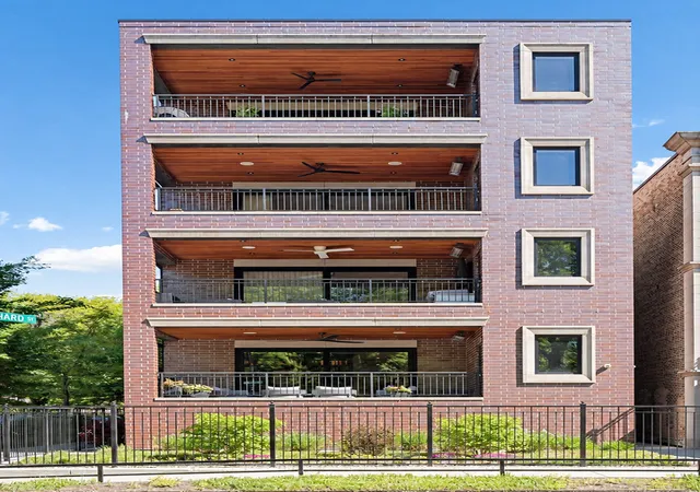 2207-n-orchard-st-1-chicago-il-60614/hzid_e94af2f6