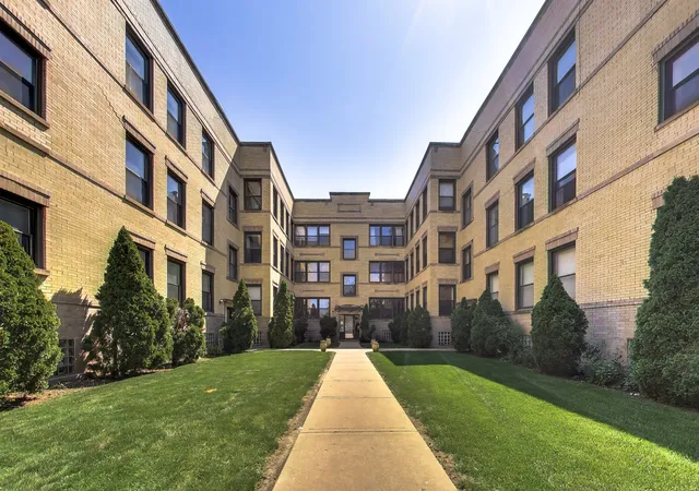 4821-n-kimball-ave-3-chicago-il-60625/hzid_36e38408