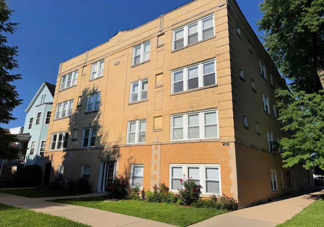 4201-n-sawyer-ave-2-chicago-il-60618/hzid_3a12c6f7