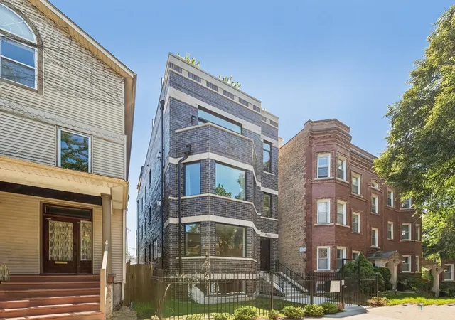 1845-w-waveland-ave-1-chicago-il-60613/hzid_724775d0