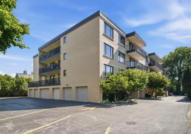 1534-mcdaniels-ave-3e-highland-park-il-60035/hzid_003971ea