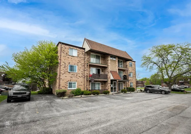 7109-laverne-ln-1a-tinley-park-il-60477/hzid_f6c32b3e
