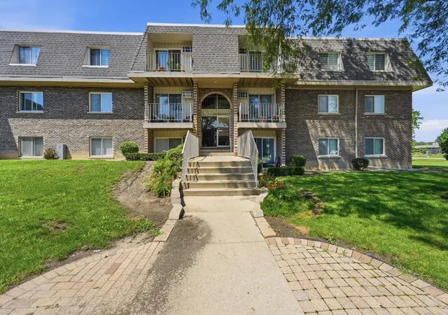 870-winesap-ct-301-prospect-heights-il-60070/hzid_4b4ce6e9