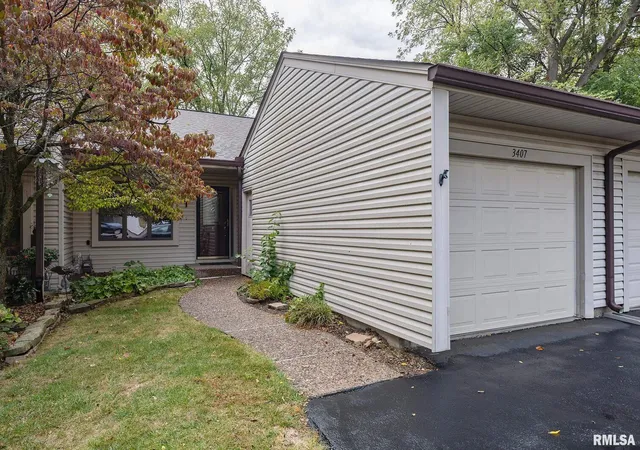 3407-41st-st-0-moline-il-61256/hzid_22a2d7a4