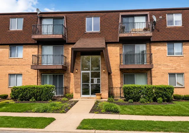 12741-s-la-crosse-ave-2b-alsip-il-60803/hzid_938df45d