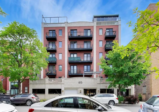 815-n-marshfield-ave-204-chicago-il-60622/hzid_f2109ed1