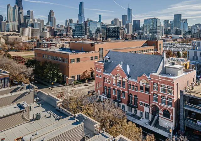 505-w-elm-st-1-chicago-il-60610/hzid_9247e434