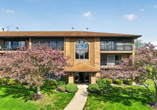 11111-heritage-dr-3a-palos-hills-il-60465/hzid_a0f925f5