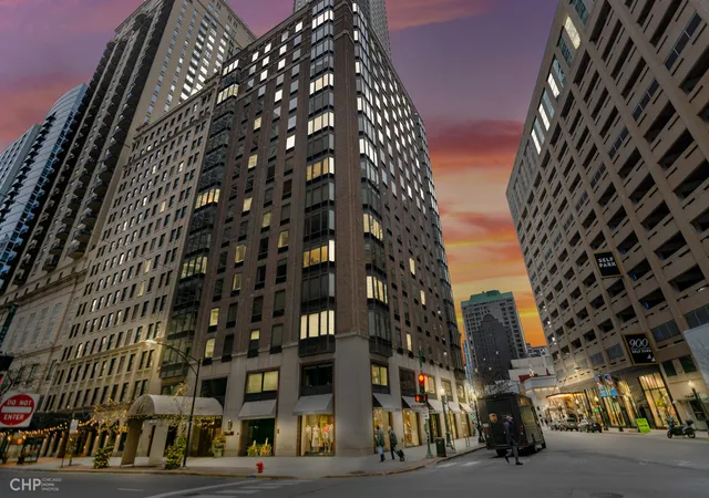 40-e-delaware-pl-1204-chicago-il-60611/hzid_10967173