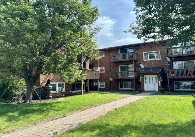 10749-s-harlem-ave-1c-worth-il-60482/hzid_8471713b