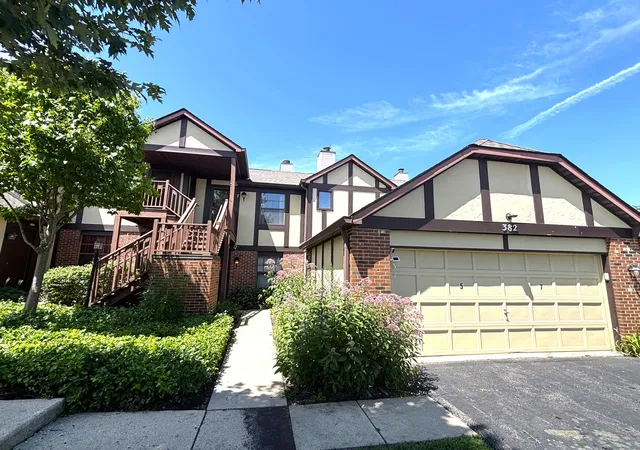 382-sandhurst-cir-7-glen-ellyn-il-60137/hzid_af5cf250