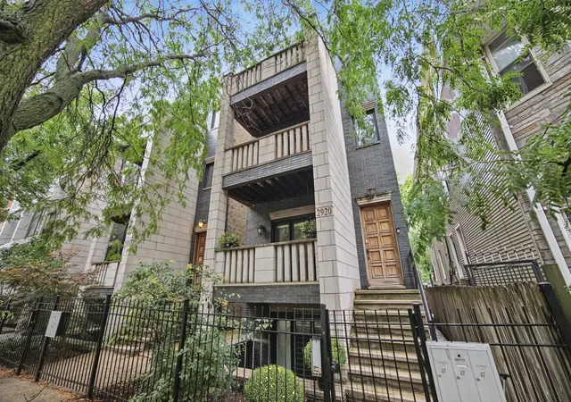 2920-n-damen-ave-2-chicago-il-60618/hzid_72a1e58d