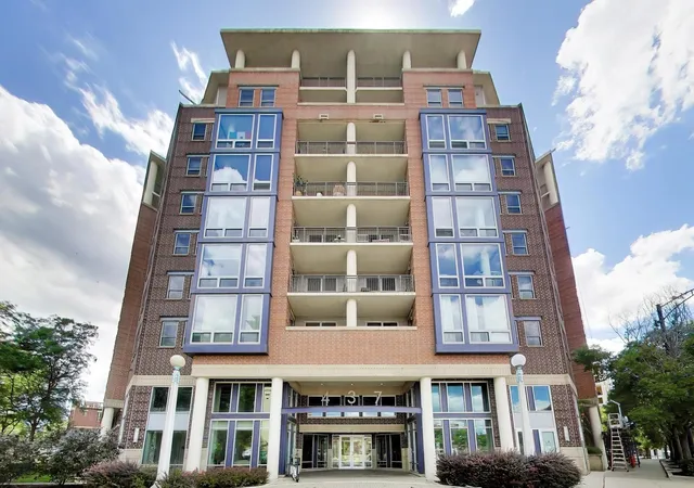 437-w-division-st-303-chicago-il-60610/hzid_00ed4f34