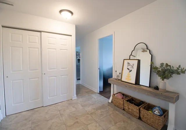 6833-n-kedzie-ave-504-chicago-il-60645/hzid_61452bee