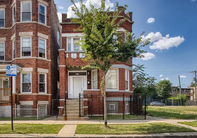 4017-w-van-buren-st-chicago-il-60624/hzid_b124af90