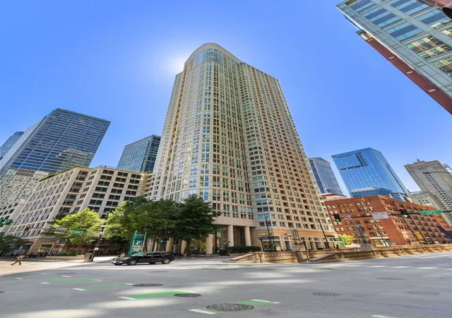 345-n-la-salle-dr-3401-chicago-il-60654/hzid_38df5222