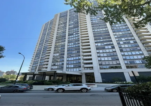 3930-n-pine-grv-ave-707-chicago-il-60613/hzid_cf6162ab