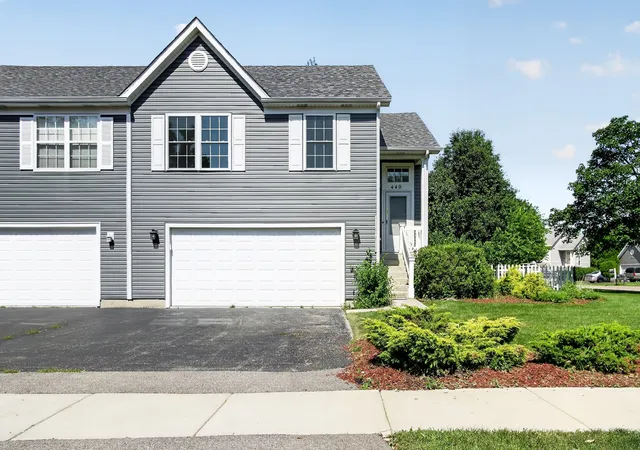 440-newport-cir-oswego-il-60543/hzid_a2e9ff4c