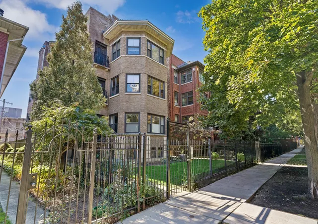 1513-w-fargo-ave-gn-chicago-il-60626/hzid_1205e174