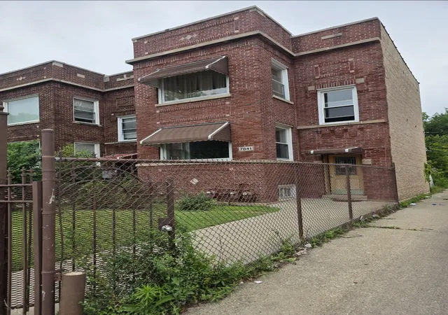 7841-s-loomis-blvd-chicago-il-60620/hzid_9b2e44cf