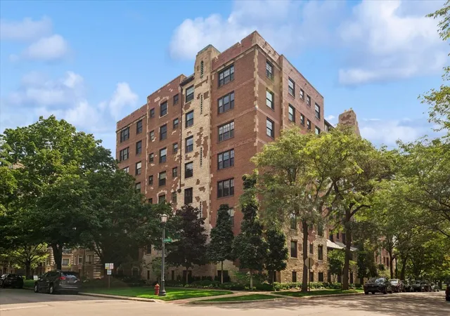 1501-hinman-ave-4b-evanston-il-60201/hzid_1687b741