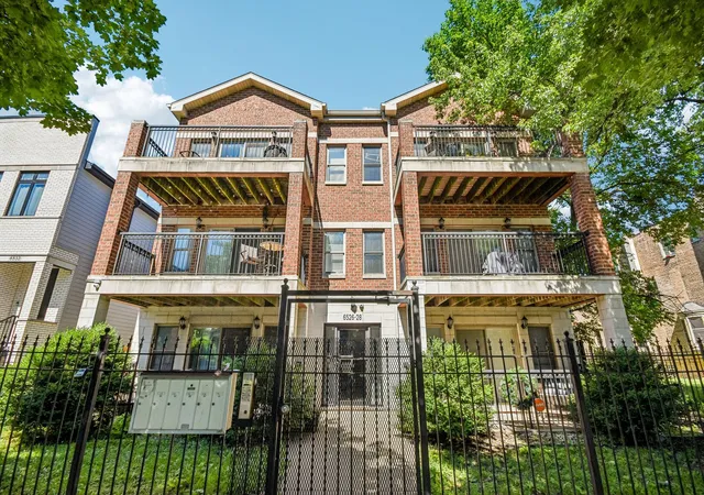 6526-s-kimbark-ave-2s-chicago-il-60637/hzid_8225e56e