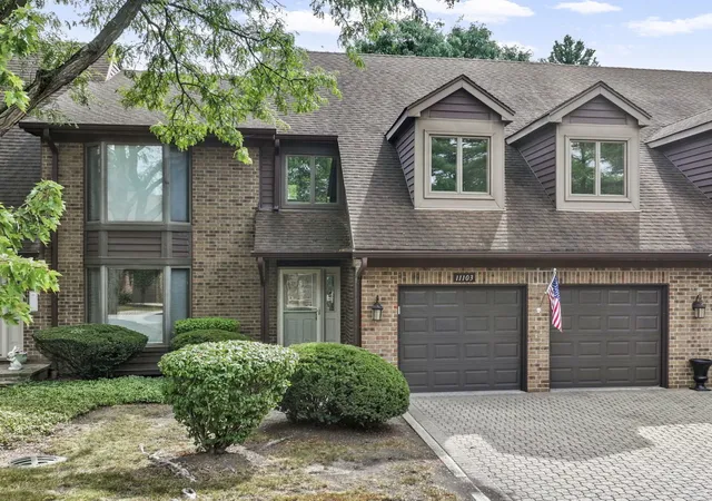 11103-regency-dr-11103-westchester-il-60154/hzid_ba9e7372