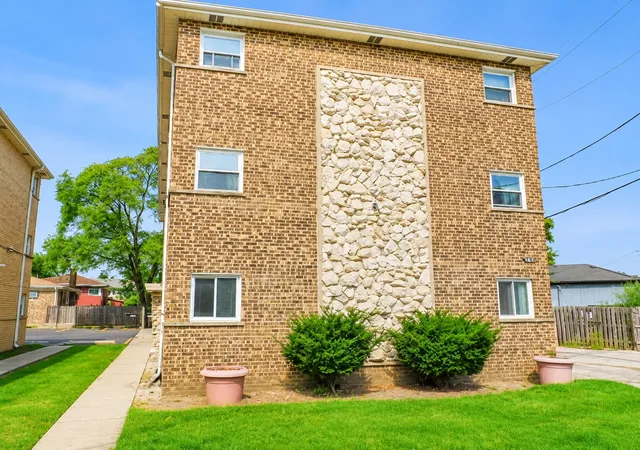 2440-river-rd-1e-river-grove-il-60171/hzid_b0e3e95d