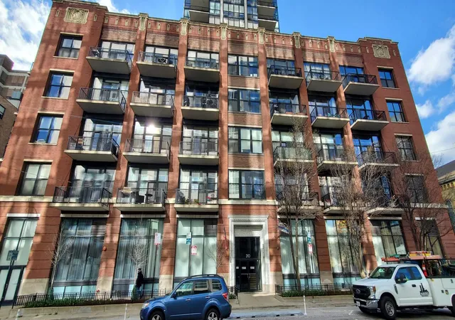 210-s-desplaines-st-512-chicago-il-60661/hzid_08da5082