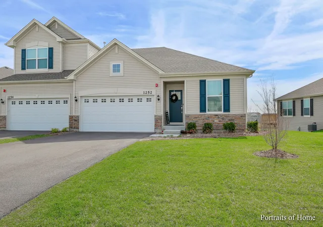 1252-hawk-holw-dr-yorkville-il-60560/hzid_506b4246