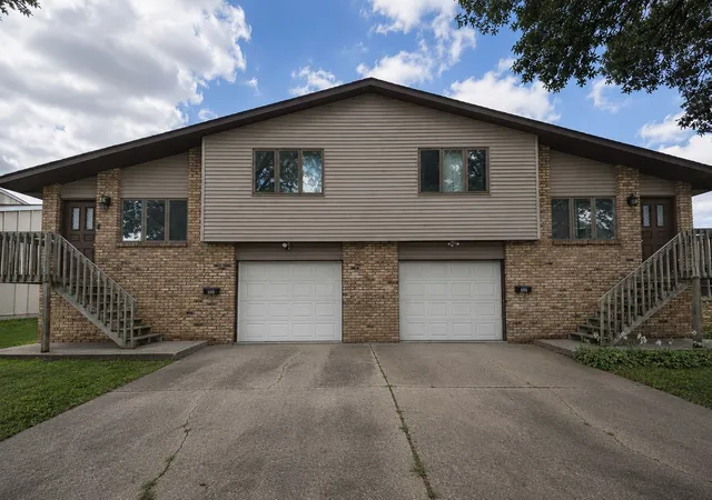 506-17th-street-silvis-il-61282/hzid_fa74752e